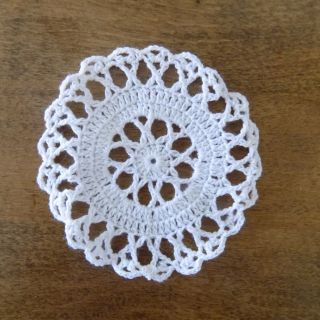 American Girl Doll Addy Ice Cream Set White Lace Crochet Doily ONLY 2