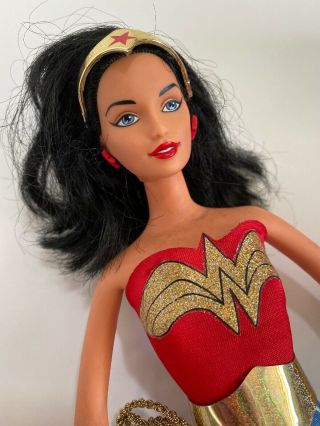 2 DC Comics Wonder Woman Barbie Dolls Mattel Toys 2003 2