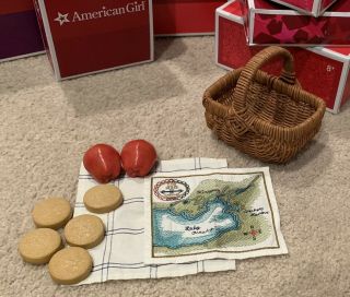 American Girl Caroline’s Travel Picnic Basket Food Map Complete EUC RETIRED 2