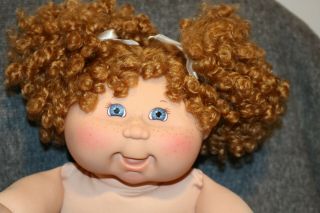Cabbage Patch Kids Play Along Pa - 5 Curly Freckled Girl Doll Cute