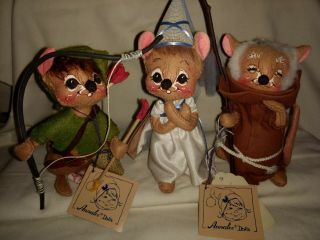 Annalee 1990 3 Piece Mouse Doll Set Robin Hood,  Friar Tuck & Maid Merrian Usa