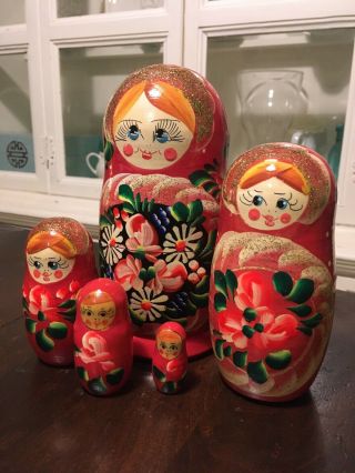Matryoshka Nesting Dolls Matryona Small Red 5 Piece Babushka Doll Made In Russia
