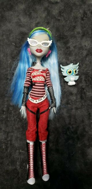 Monster High Ghoulia Yelps First Wave With Pet Owl And Stand