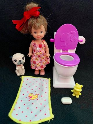 Cute 1994 Mattel Barbie Kelly Doll With Freckles & Bathroom Toilet,  Bear,  Puppy