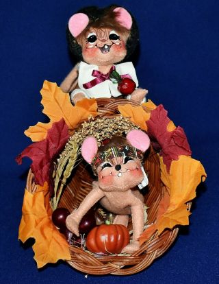 Annalee Thanksgiving Wicker Cornucopia With Pilgrim Mouse & Indian Mouse