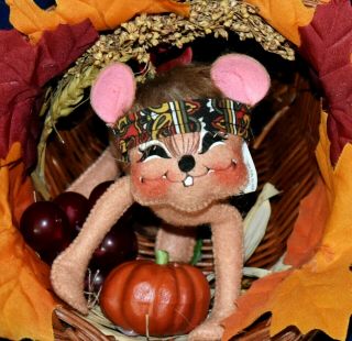 AnnaLee Thanksgiving Wicker Cornucopia With Pilgrim Mouse & Indian Mouse 2