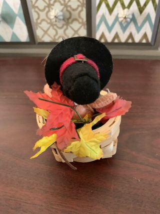 Annalee Thanksgiving Pilgrim Mouse In Basket 2