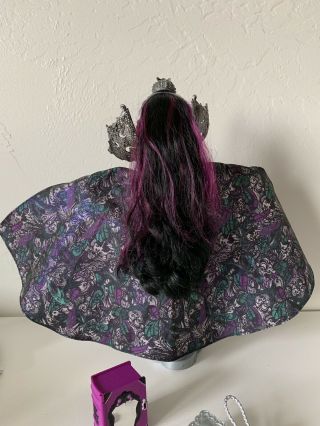 Ever After High Doll Raven Queen Legacy Day Cape Stand Book Purse Clothes 2