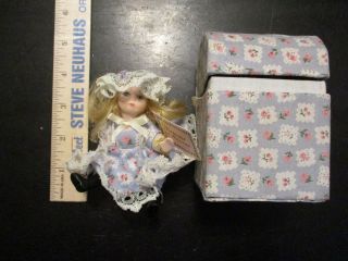 Kingstate The Dollcrafter Small Doll In Matching Box