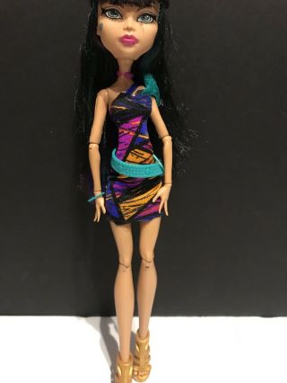 Mattel Monster High Doll Cleo DeNile Creepateria W Outfit & Accessories 3
