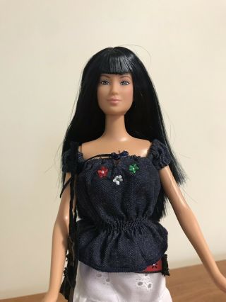 Rio De Janeiro Lea Friend Of Barbie Doll Wearing Peasant Blouse & Skirt W/purse