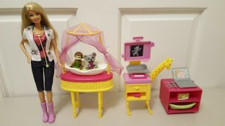 2012 Barbie I Can Be Zoo Baby Animal Pet Vet Doctor Doll Playset Monkey Koala