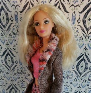 Mattel Barbie 2004 Fashion Fever Blonde Fashion Doll With Tweed Jacket Pants