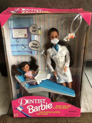 Dentist Barbie Brunette 17707 Barbie Really Talks To Her Little Patient