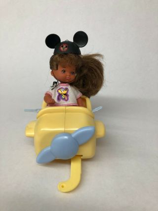 Heart Family Visits Disneyland Kids On Parade Pluto Plane & Girl