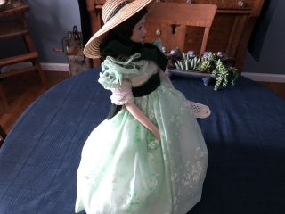 Franklin Porcelain Doll,  Scarlett O ' Hara,  Gone With the Wind,  BBQ Dress 2
