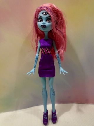 Create - A - Monster High Doll Three Eyed Ghoul In Outfit