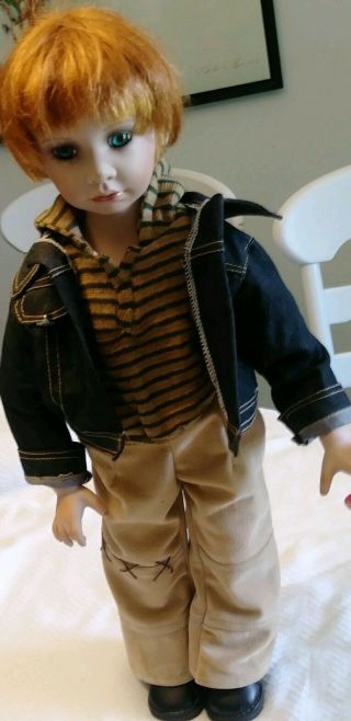 Collectible Tuss Series 2003 Doll By William Tung 24.  97/500 Papers