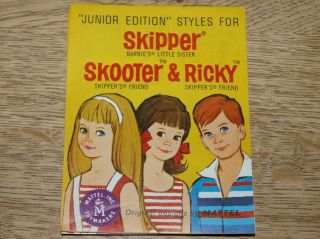 Mattel - Junior Edition Styles Skipper Scooter & Ricky - Fashion Booklet