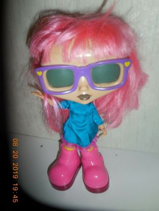 Spin Master Gabby Talking Doll Hot Pink Hair Digital Eyes & Lips Light Up 11 "