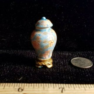 1:12 Dollhouse Miniature Lovely Ceramic Urn/vase With Lid 1 - 3/8 "