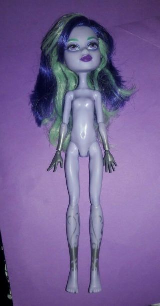 Monster High Coffin Bean Twyla Nude Doll