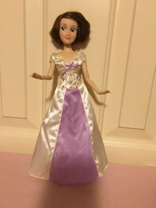Rapunzel - Tangled Wedding Version; Hinged Arms & Wrists; Brown Hair; Green Eyes