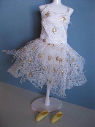Vtg Barbie Doll Ballet Ballerina White Gold Polka Dot Dress Outfit/yellow Shoes
