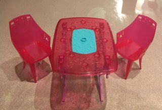 Barbie Dream House Table And Chairs,  2008