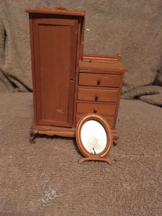 Miniature Dollhouse Furniture 1/12 Scale Wardrobe Mirror And Wooden Hanger