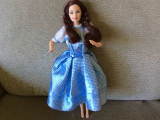 Mattel Talking Dorothy From Wizard Of Oz Feet Light Up Moveable Arms & Legs