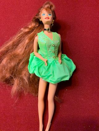 Barbie Doll 1976 With Hair Extension (53)