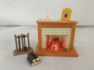 Calico Critters/sylvanian Families Living Room Lighted Fireplace & Accessories