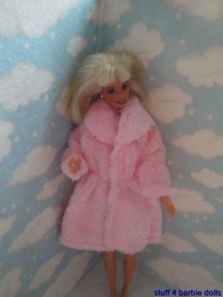 Barbie Doll House Fashion Diorama Clothing Accessories - Pink Fur Winter Coat - A1
