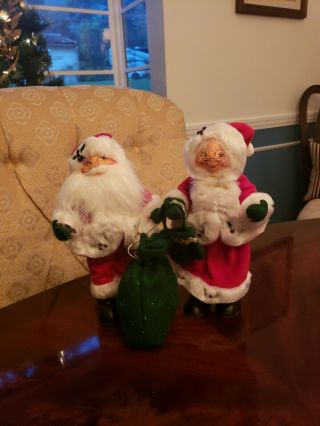 Collectible Annalee Dolls Christmas Theme - Mr.  & Mrs.  Claus