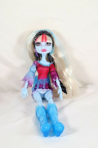Monster High Doll Music Festival Abbey Bominable