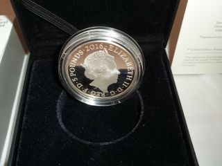 2016 British 5 Pound Sterling Silver Proof Coin Queen ' s 90th Birthday Box & 2