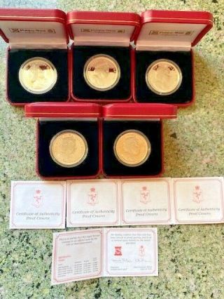 2010 Buckingham Palace 1 Crown Proof Coin Box & Papers 5 Coins