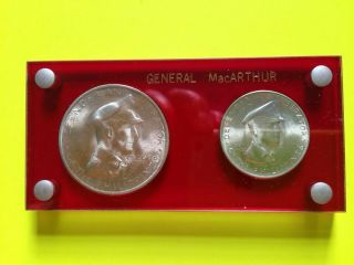 Philippines One Peso Coin Macarthur Complete Set With Unique Coin Case = =