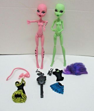 MONSTER HIGH CREATE A MONSTER DOLLS WITCH,  CAT CAM 2