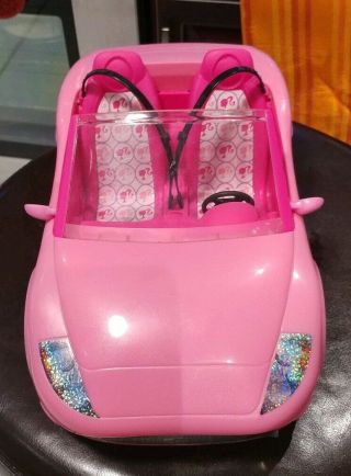 Mattel Barbie Pretty Pink Convertible Cruiser Sports Car 2010 Very 