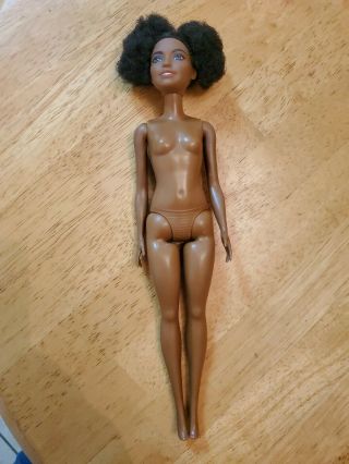 Barbie Fashionistas Doll 80 Cheerful Check Mattel 2017 African American (nude)