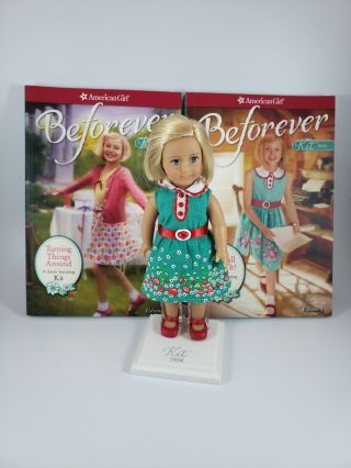 American Girl Doll Mini Kit 6.  5 " And 2 Kit Classic Books