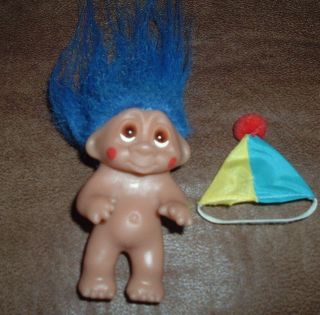 Vintage 1986 Dam 3.  5 " Blue Hair Troll Rosy Cheeks White In Eyes W/hat