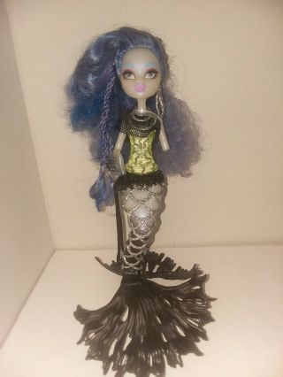 Monster High School Doll Reef Freaky Fushion Sirena Missing Arm Mermaid Bb4