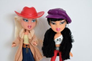 Chloe & Jade Mini McDonald Bratz Dolls 2